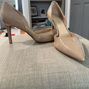 Jessica Simpson Beige Patent Heels